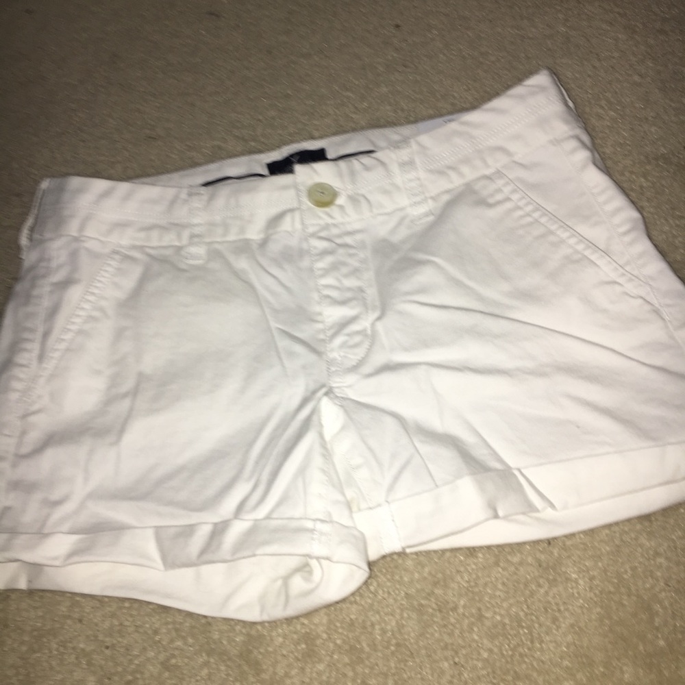 Brand New American Eagle white shorts